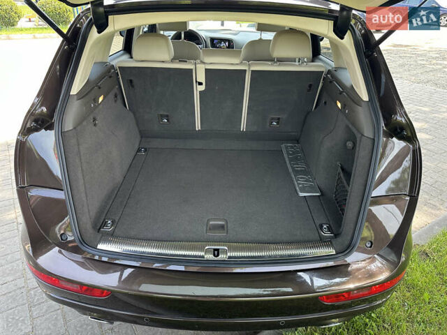 Коричневый Ауди Ку 5, объемом двигателя 2 л и пробегом 96 тыс. км за 16499 $, фото 25 на Automoto.ua