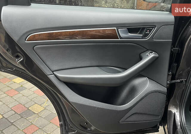 Коричневый Ауди Ку 5, объемом двигателя 1.98 л и пробегом 228 тыс. км за 14900 $, фото 13 на Automoto.ua