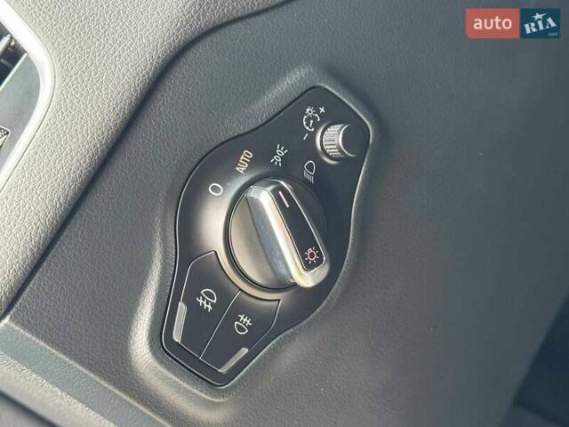 Коричневый Ауди Ку 5, объемом двигателя 0 л и пробегом 218 тыс. км за 14700 $, фото 83 на Automoto.ua