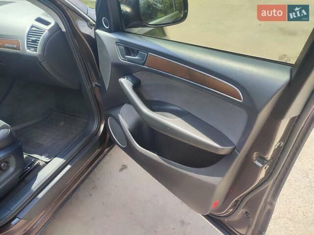 Коричневий Ауді Ку 5, об'ємом двигуна 2 л та пробігом 205 тис. км за 21500 $, фото 6 на Automoto.ua