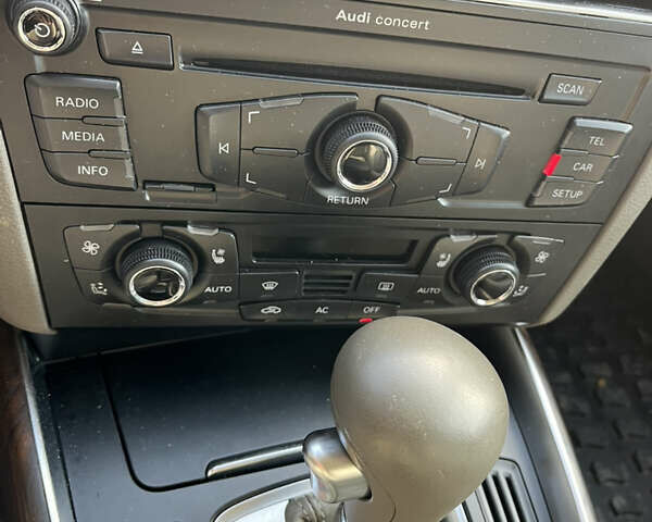 Красный Ауди Ку 5, объемом двигателя 1.98 л и пробегом 244 тыс. км за 12999 $, фото 12 на Automoto.ua