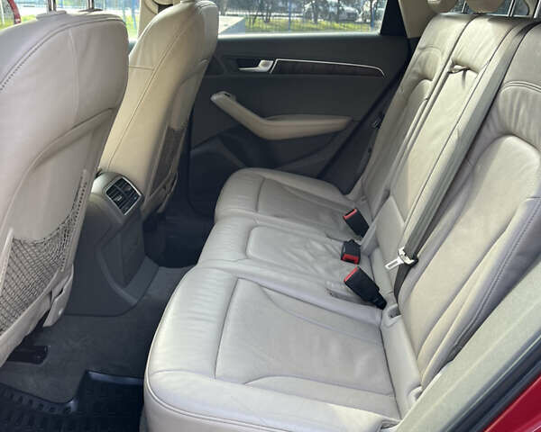 Красный Ауди Ку 5, объемом двигателя 1.98 л и пробегом 244 тыс. км за 12999 $, фото 9 на Automoto.ua