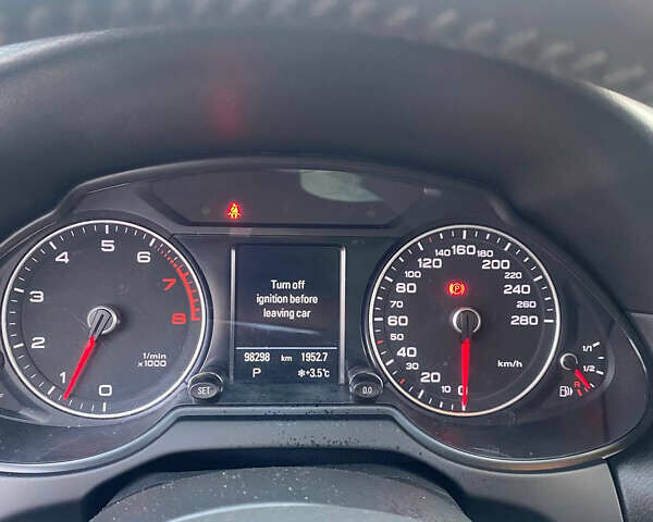 Красный Ауди Ку 5, объемом двигателя 3 л и пробегом 98 тыс. км за 15550 $, фото 18 на Automoto.ua