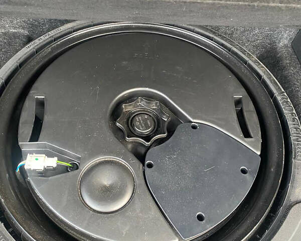 Красный Ауди Ку 5, объемом двигателя 3 л и пробегом 98 тыс. км за 15550 $, фото 24 на Automoto.ua