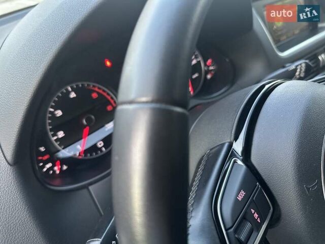 Красный Ауди Ку 5, объемом двигателя 1.98 л и пробегом 124 тыс. км за 20300 $, фото 30 на Automoto.ua