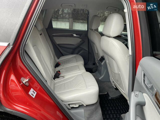 Красный Ауди Ку 5, объемом двигателя 1.98 л и пробегом 245 тыс. км за 14777 $, фото 16 на Automoto.ua