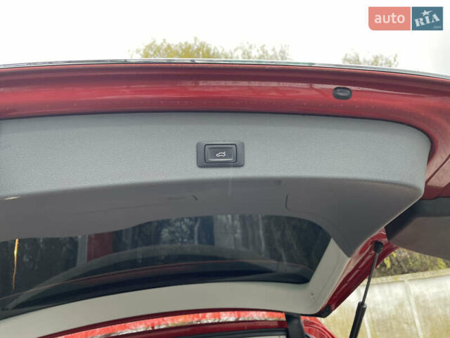 Красный Ауди Ку 5, объемом двигателя 1.98 л и пробегом 245 тыс. км за 14777 $, фото 13 на Automoto.ua