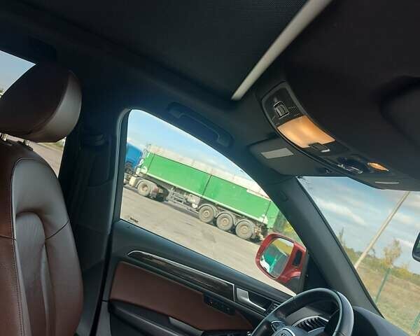 Червоний Ауді Ку 5, об'ємом двигуна 2 л та пробігом 224 тис. км за 15500 $, фото 14 на Automoto.ua