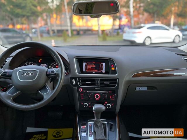 Красный Ауди Ку 5, объемом двигателя 2 л и пробегом 102 тыс. км за 17600 $, фото 13 на Automoto.ua