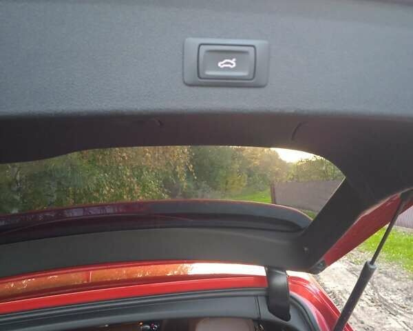 Червоний Ауді Ку 5, об'ємом двигуна 1.98 л та пробігом 142 тис. км за 14800 $, фото 3 на Automoto.ua