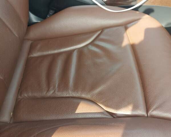 Червоний Ауді Ку 5, об'ємом двигуна 2 л та пробігом 224 тис. км за 15500 $, фото 15 на Automoto.ua