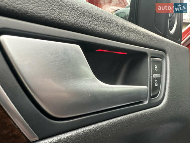 Красный Ауди Ку 5, объемом двигателя 2 л и пробегом 190 тыс. км за 15900 $, фото 49 на Automoto.ua