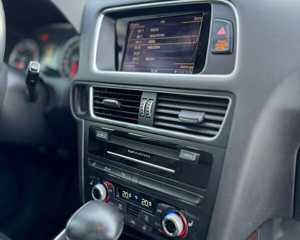 Красный Ауди Ку 5, объемом двигателя 1.98 л и пробегом 242 тыс. км за 13900 $, фото 50 на Automoto.ua