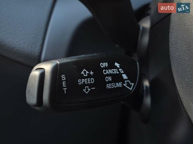 Червоний Ауді Ку 5, об'ємом двигуна 1.98 л та пробігом 87 тис. км за 20300 $, фото 23 на Automoto.ua