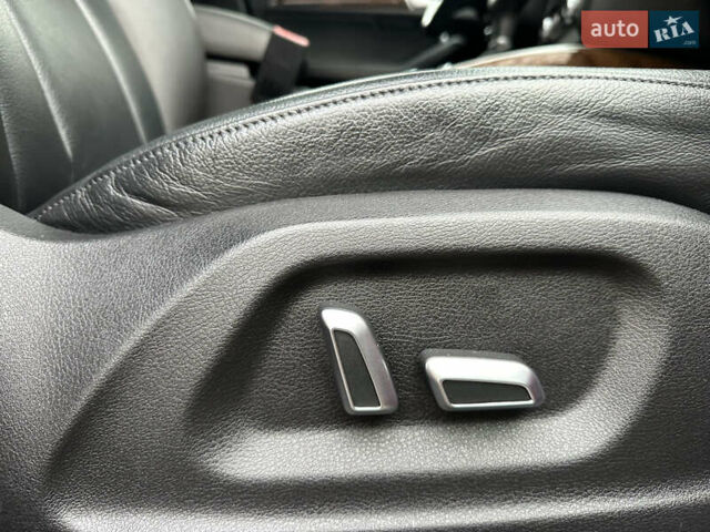 Красный Ауди Ку 5, объемом двигателя 2 л и пробегом 190 тыс. км за 15900 $, фото 71 на Automoto.ua