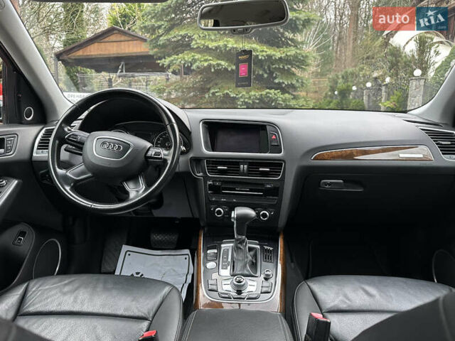 Красный Ауди Ку 5, объемом двигателя 2 л и пробегом 190 тыс. км за 15900 $, фото 78 на Automoto.ua