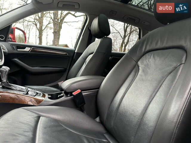 Красный Ауди Ку 5, объемом двигателя 2 л и пробегом 190 тыс. км за 15900 $, фото 64 на Automoto.ua