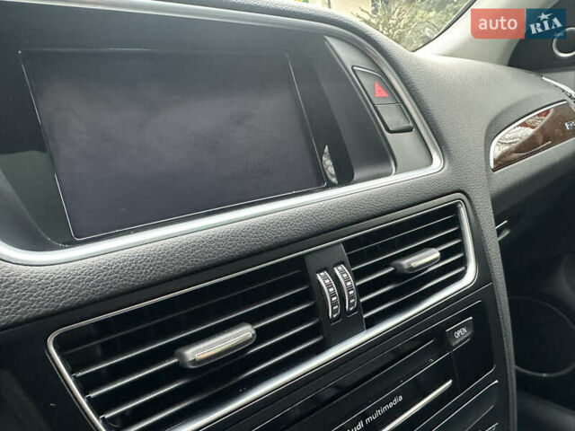 Красный Ауди Ку 5, объемом двигателя 2 л и пробегом 190 тыс. км за 15900 $, фото 61 на Automoto.ua