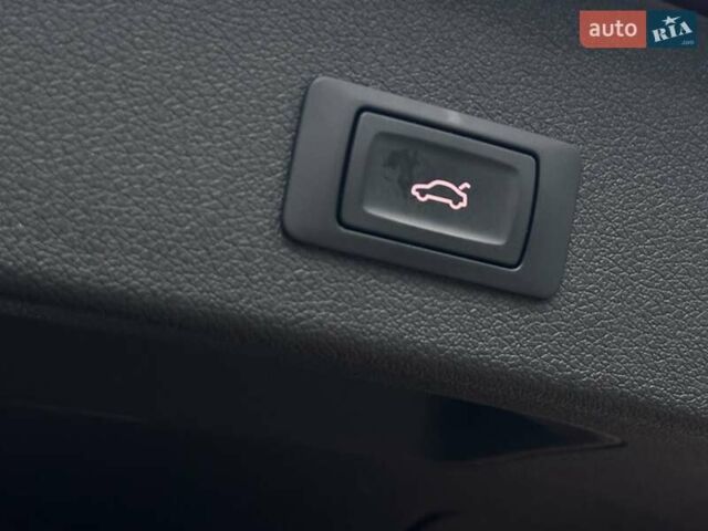 Красный Ауди Ку 5, объемом двигателя 1.98 л и пробегом 87 тыс. км за 20450 $, фото 21 на Automoto.ua