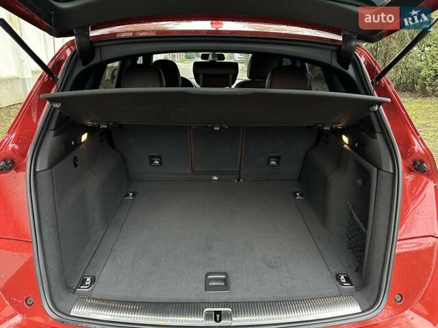 Красный Ауди Ку 5, объемом двигателя 1.98 л и пробегом 87 тыс. км за 20450 $, фото 20 на Automoto.ua