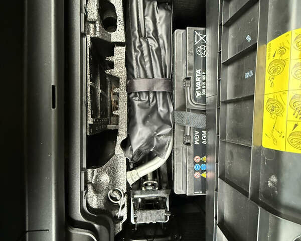 Ауді Ку 5 2015 у Самборе на Automoto.ua Червоний Ауді Ку 5, об'ємом двигуна 2 л та пробігом 182 тис. км за 14950 $, фото 37 на Automoto.ua