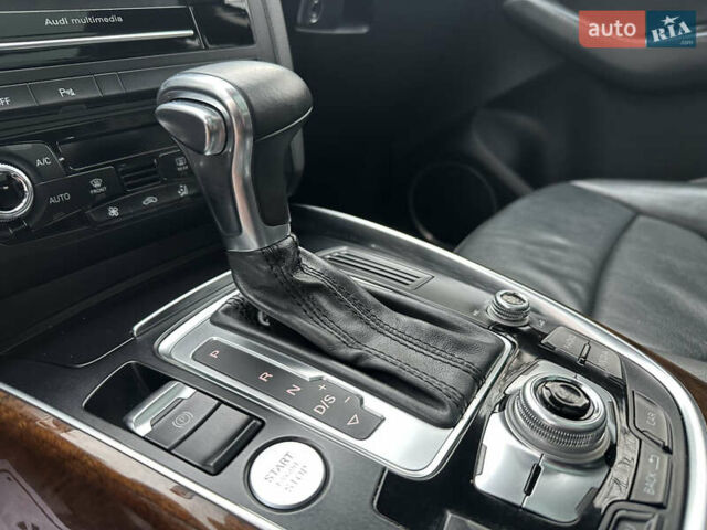 Красный Ауди Ку 5, объемом двигателя 2 л и пробегом 190 тыс. км за 15900 $, фото 59 на Automoto.ua