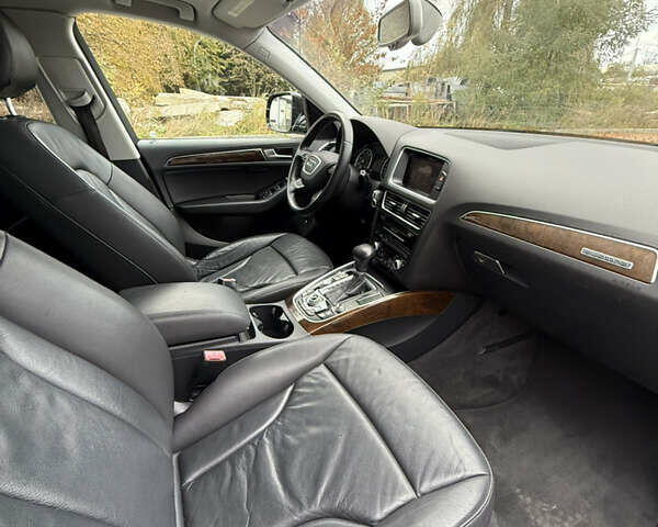 Ауді Ку 5 2015 у Самборе на Automoto.ua Червоний Ауді Ку 5, об'ємом двигуна 2 л та пробігом 182 тис. км за 14950 $, фото 40 на Automoto.ua