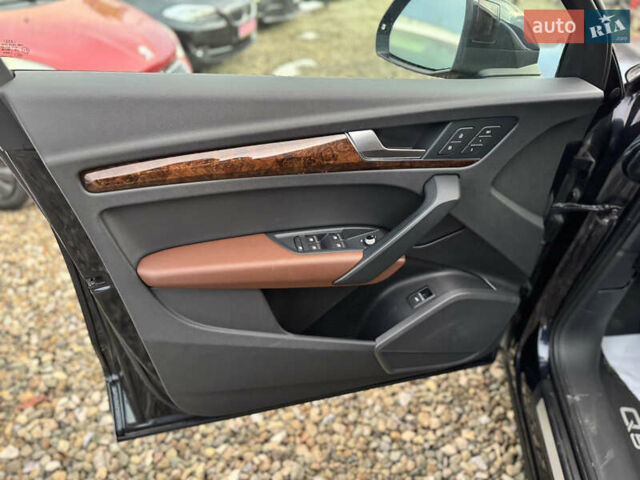 Красный Ауди Ку 5, объемом двигателя 2 л и пробегом 233 тыс. км за 20999 $, фото 17 на Automoto.ua