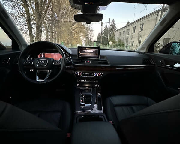 Красный Ауди Ку 5, объемом двигателя 1.98 л и пробегом 154 тыс. км за 23700 $, фото 43 на Automoto.ua