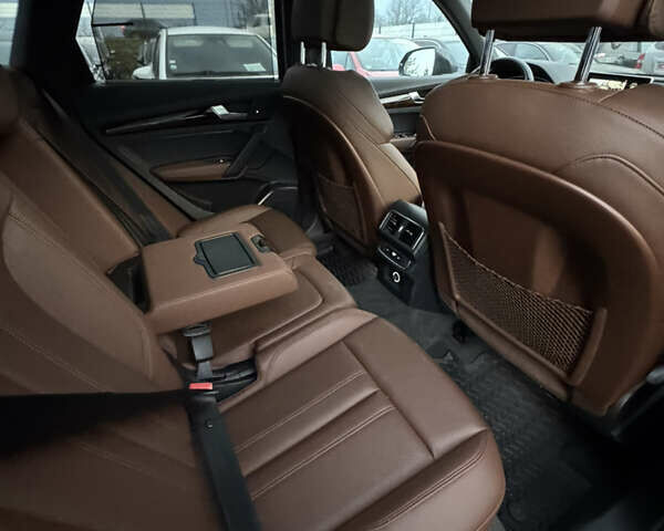 Красный Ауди Ку 5, объемом двигателя 2 л и пробегом 233 тыс. км за 20999 $, фото 35 на Automoto.ua