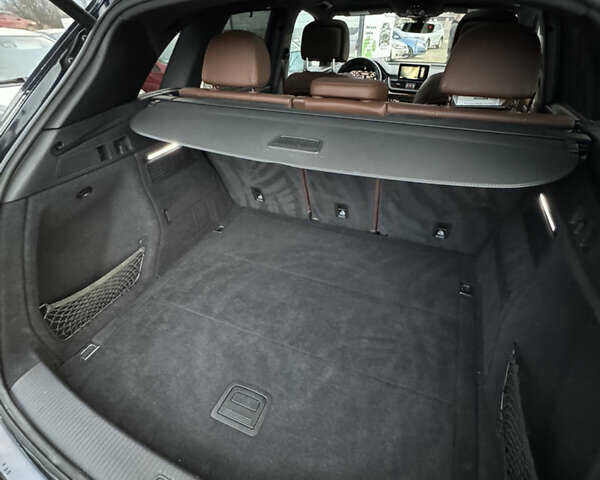 Красный Ауди Ку 5, объемом двигателя 2 л и пробегом 233 тыс. км за 20999 $, фото 27 на Automoto.ua