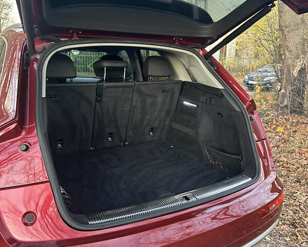 Красный Ауди Ку 5, объемом двигателя 1.98 л и пробегом 154 тыс. км за 23700 $, фото 64 на Automoto.ua