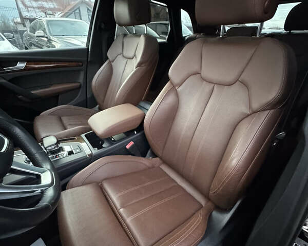 Красный Ауди Ку 5, объемом двигателя 2 л и пробегом 233 тыс. км за 20999 $, фото 19 на Automoto.ua