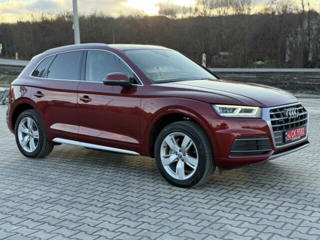 Красный Ауди Ку 5, объемом двигателя 2 л и пробегом 121 тыс. км за 23900 $, фото 2 на Automoto.ua