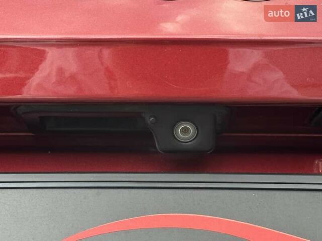 Красный Ауди Ку 5, объемом двигателя 1.98 л и пробегом 185 тыс. км за 25500 $, фото 13 на Automoto.ua