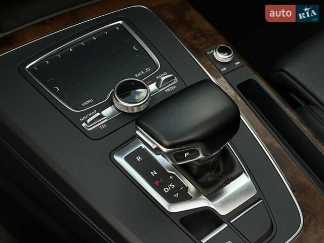 Червоний Ауді Ку 5, об'ємом двигуна 1.98 л та пробігом 185 тис. км за 25500 $, фото 30 на Automoto.ua