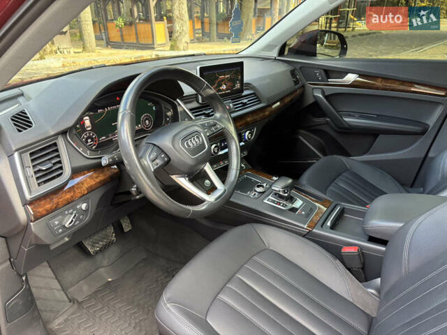 Ауді Ку 5 2017 у Трускавце на Automoto.ua Червоний Ауді Ку 5, об'ємом двигуна 1.98 л та пробігом 163 тис. км за 25700 $, фото 21 на Automoto.ua