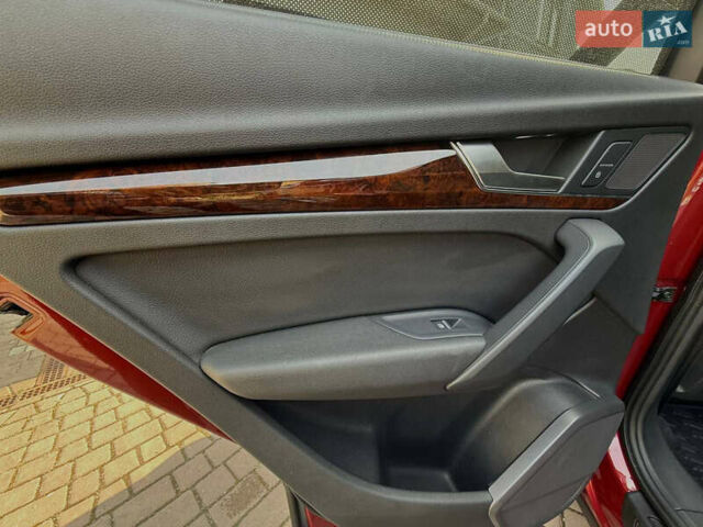 Красный Ауди Ку 5, объемом двигателя 1.98 л и пробегом 30 тыс. км за 31000 $, фото 7 на Automoto.ua