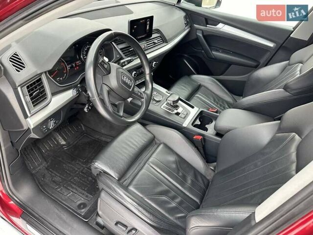 Красный Ауди Ку 5, объемом двигателя 1.97 л и пробегом 180 тыс. км за 28999 $, фото 18 на Automoto.ua