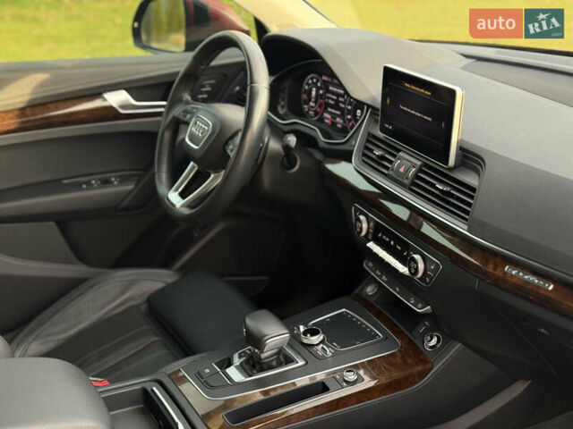 Красный Ауди Ку 5, объемом двигателя 1.98 л и пробегом 182 тыс. км за 23500 $, фото 9 на Automoto.ua