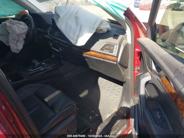 Красный Ауди Ку 5, объемом двигателя 2 л и пробегом 157 тыс. км за 12500 $, фото 6 на Automoto.ua