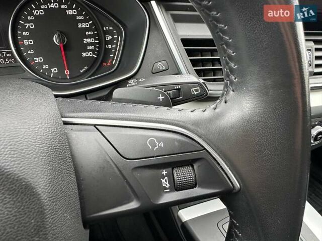 Красный Ауди Ку 5, объемом двигателя 1.97 л и пробегом 180 тыс. км за 28999 $, фото 12 на Automoto.ua