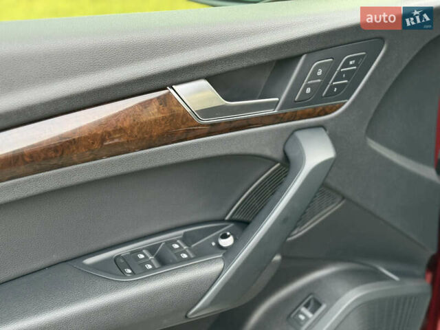 Красный Ауди Ку 5, объемом двигателя 1.98 л и пробегом 182 тыс. км за 23500 $, фото 17 на Automoto.ua