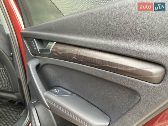 Червоний Ауді Ку 5, об'ємом двигуна 1.98 л та пробігом 108 тис. км за 28000 $, фото 42 на Automoto.ua