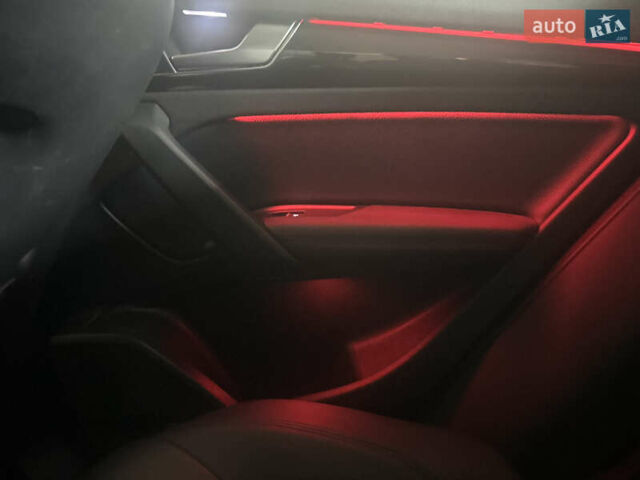 Красный Ауди Ку 5, объемом двигателя 1.98 л и пробегом 124 тыс. км за 27950 $, фото 66 на Automoto.ua