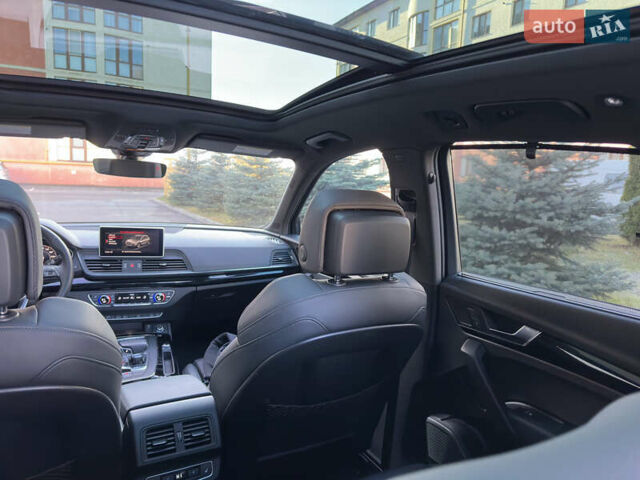 Красный Ауди Ку 5, объемом двигателя 0 л и пробегом 109 тыс. км за 31999 $, фото 54 на Automoto.ua