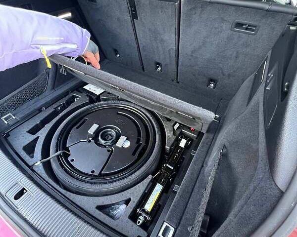 Красный Ауди Ку 5, объемом двигателя 2 л и пробегом 199 тыс. км за 23900 $, фото 20 на Automoto.ua