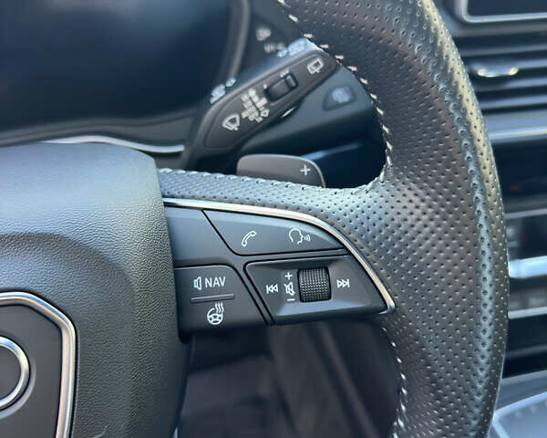 Красный Ауди Ку 5, объемом двигателя 0 л и пробегом 109 тыс. км за 31999 $, фото 35 на Automoto.ua