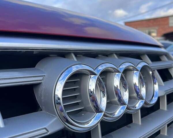 Красный Ауди Ку 5, объемом двигателя 2 л и пробегом 199 тыс. км за 23900 $, фото 29 на Automoto.ua