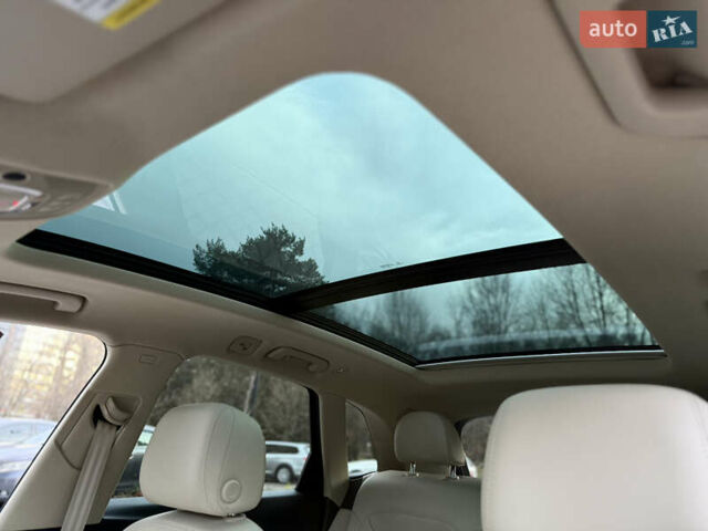 Червоний Ауді Ку 5, об'ємом двигуна 1.98 л та пробігом 51 тис. км за 28900 $, фото 29 на Automoto.ua